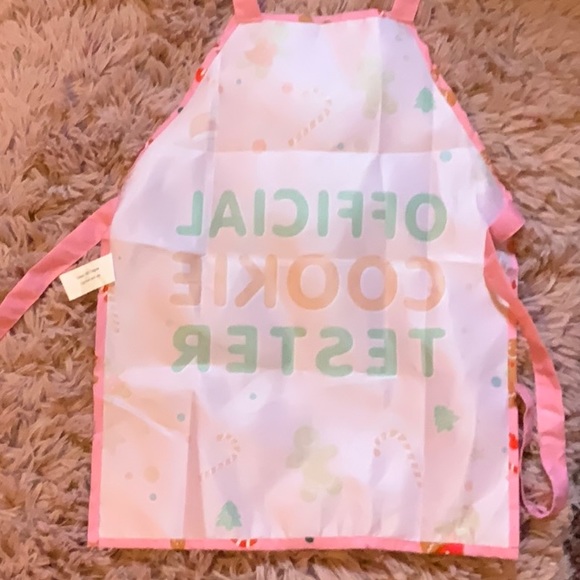 Pink Kids baking apron - Picture 3 of 3